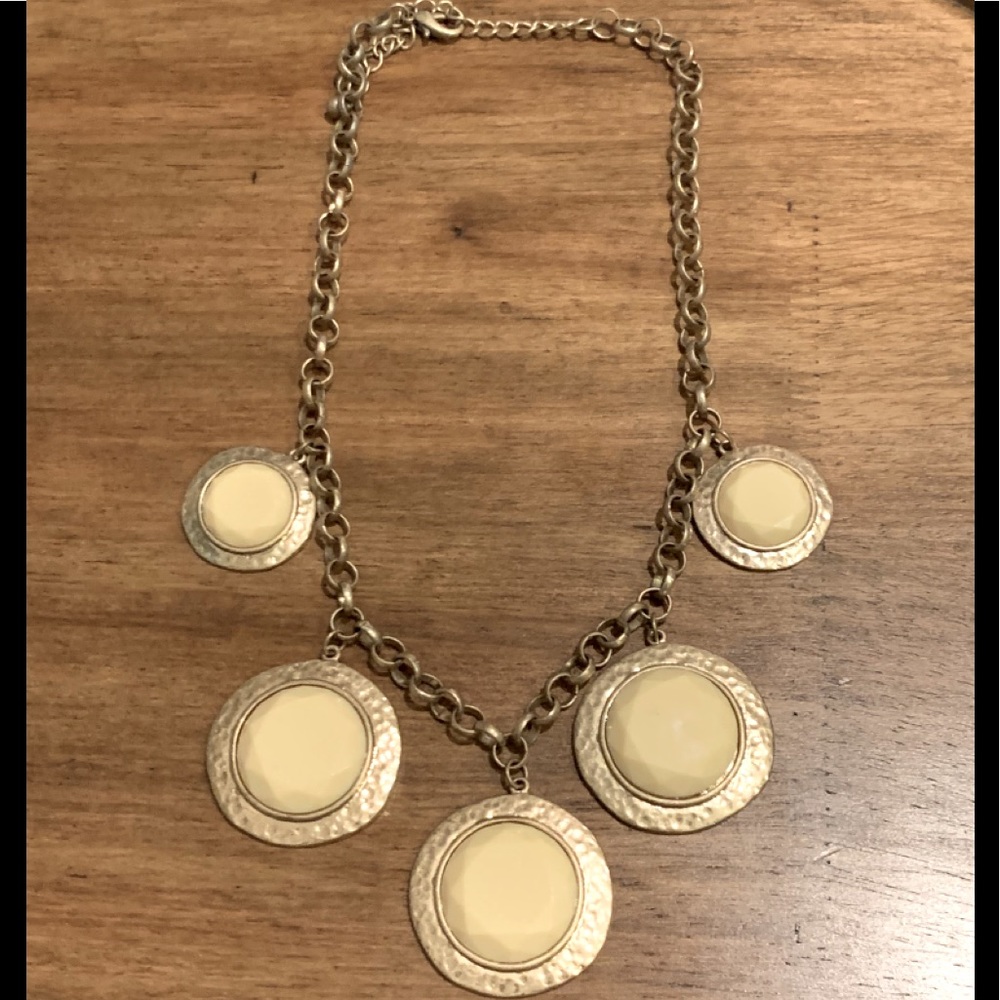 Beautiful boutique statement necklace